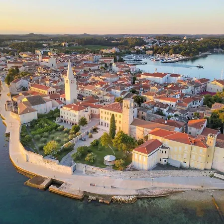 Cardo Lejlighed Poreč